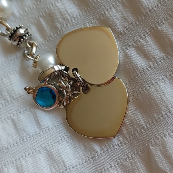 🇨🇦3 For $20🇨🇦Pretty Silver Tone Mom Heart Charm Bracelet - Picture 9 of 9